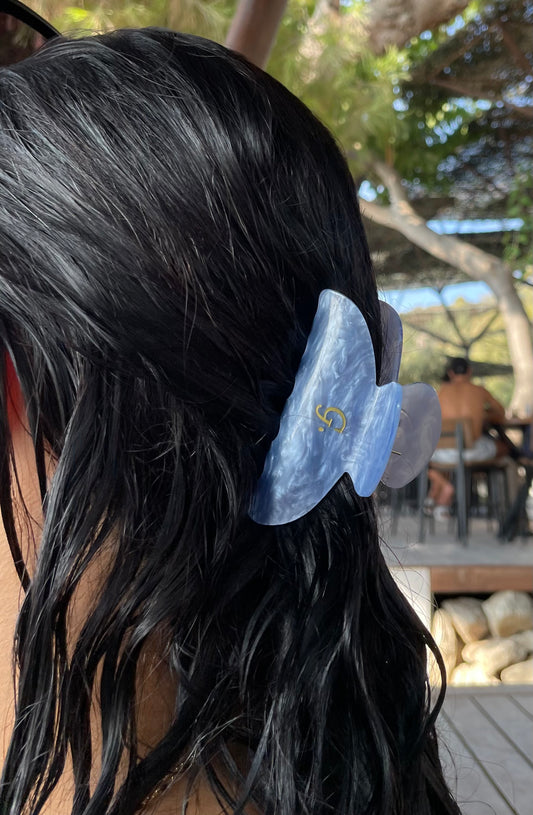 Diamond Kukla In Blue Hair Clip